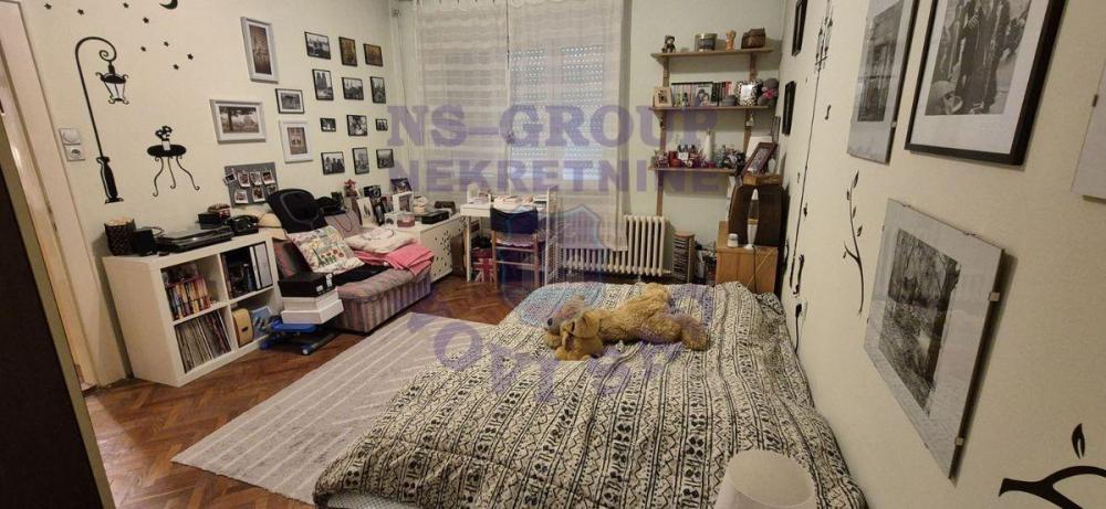 Slika 3 - Odlican trosoban stan na Keju!