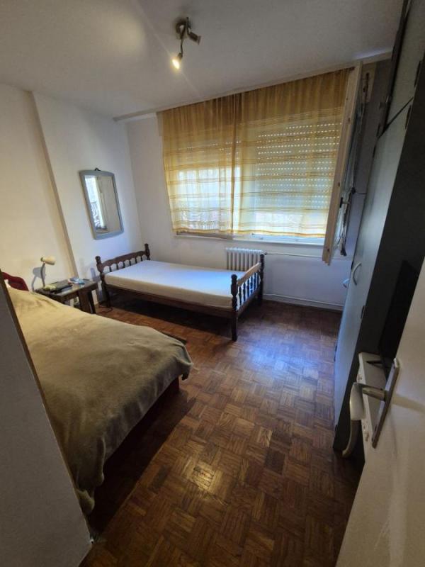 Slika 5 - Dvoiposoban, 80m2, Liman 4 Novi Sad, sa terasom, ima lift