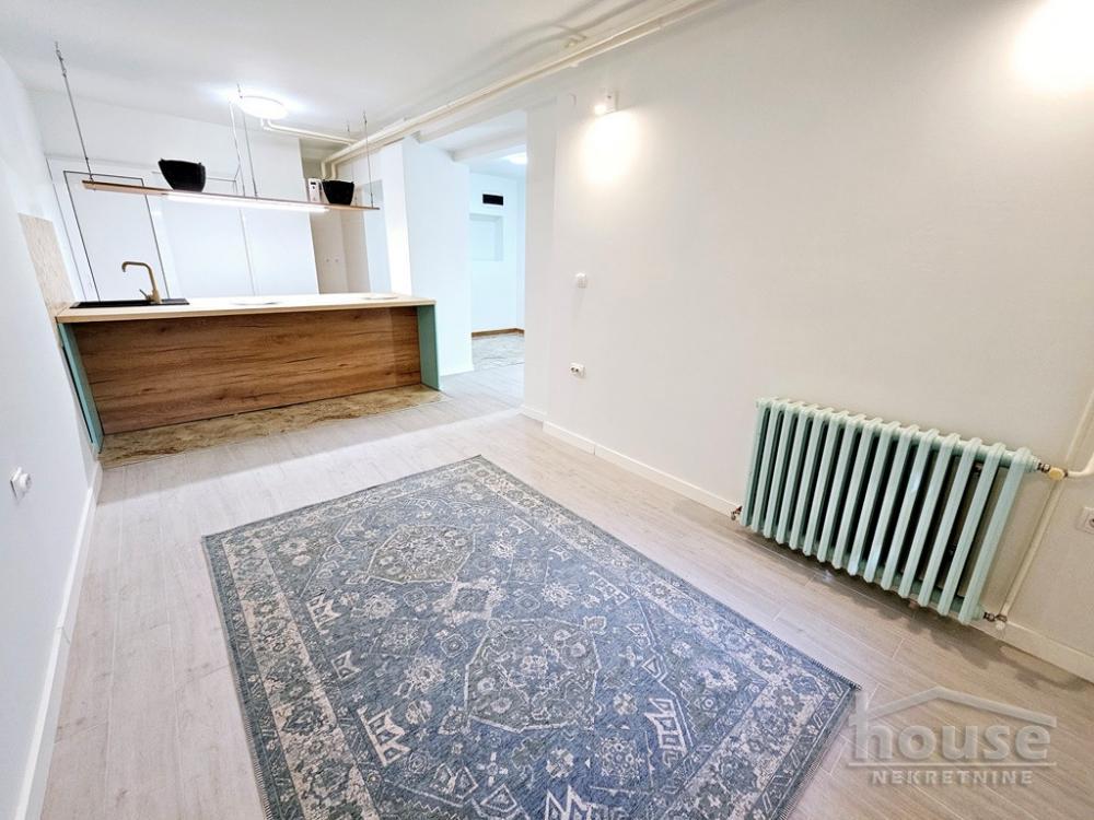 Glavna slika -Stan,NOVI SAD,CENTAR,kv: 37.00, € 114700, ID: 1062329