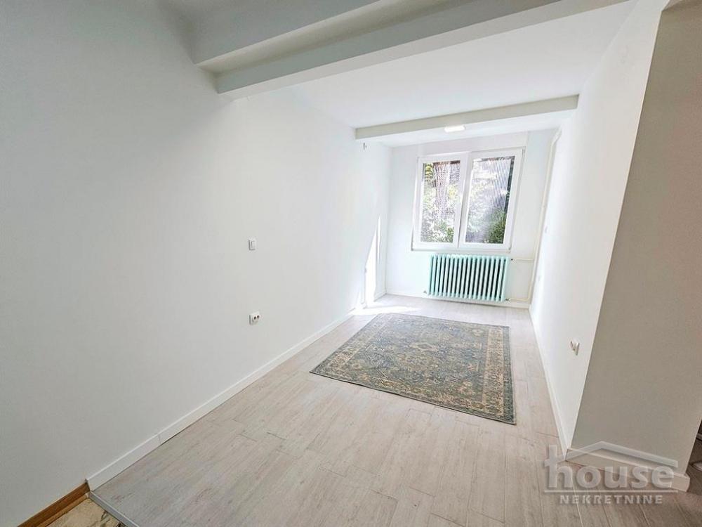 Slika 8 - Stan,NOVI SAD,CENTAR,kv: 37.00, € 114700, ID: 1062329