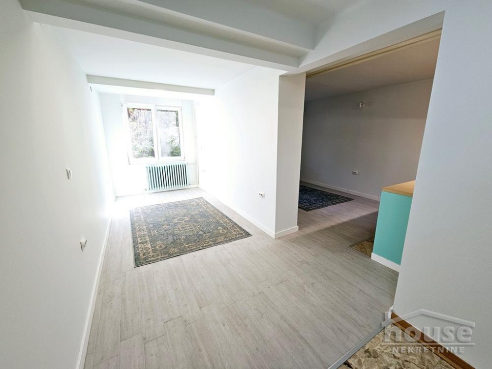 Slika 7 - Stan,NOVI SAD,CENTAR,kv: 37.00, € 114700, ID: 1062329