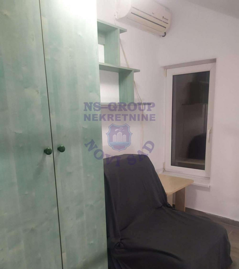 Slika 4 - Kompletno namešten stan u centru Novog Sada! š. 569070 