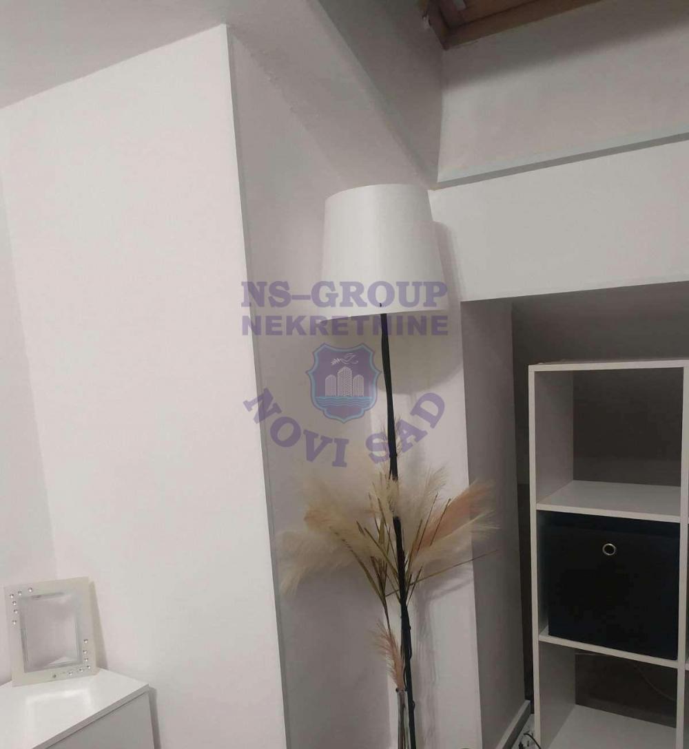 Slika 3 - Kompletno namešten stan u centru Novog Sada! š. 569070 