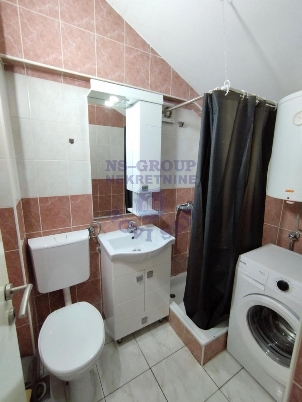 Slika 9 - Kompletno namešten stan u centru Novog Sada! š. 569070 
