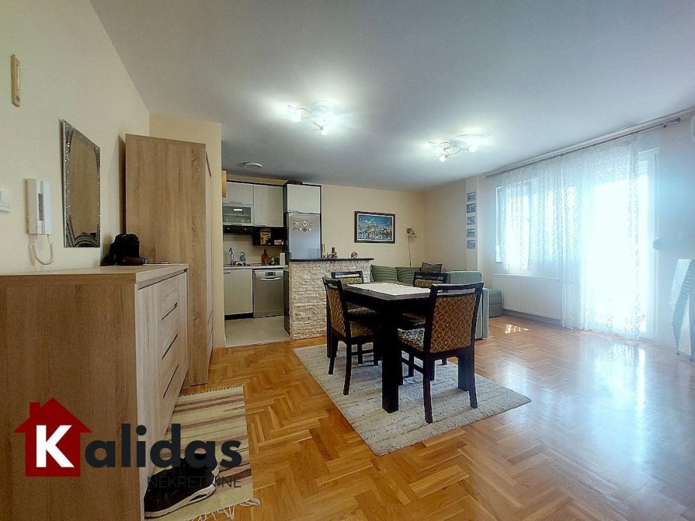 Slika 1 - Stan,NOVI SAD,PODBARA,kv: 43, € 141700, ID: 1008745