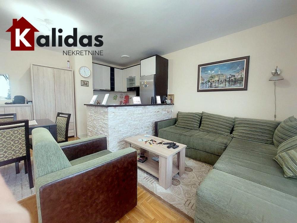 Slika 2 - Stan,NOVI SAD,PODBARA,kv: 43, € 141700, ID: 1008745