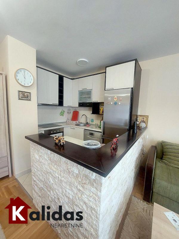 Slika 6 - Stan,NOVI SAD,PODBARA,kv: 43, € 141700, ID: 1008745