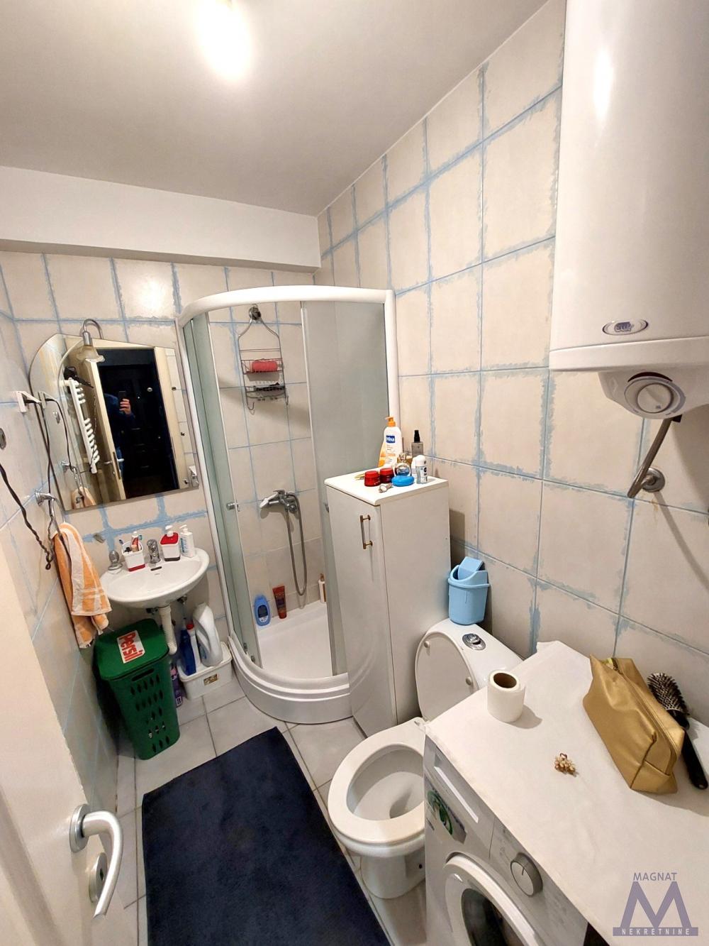 Slika 5 - Stan,NOVI SAD,GRBAVICA,kv: 25, € 92700, ID: 1019351