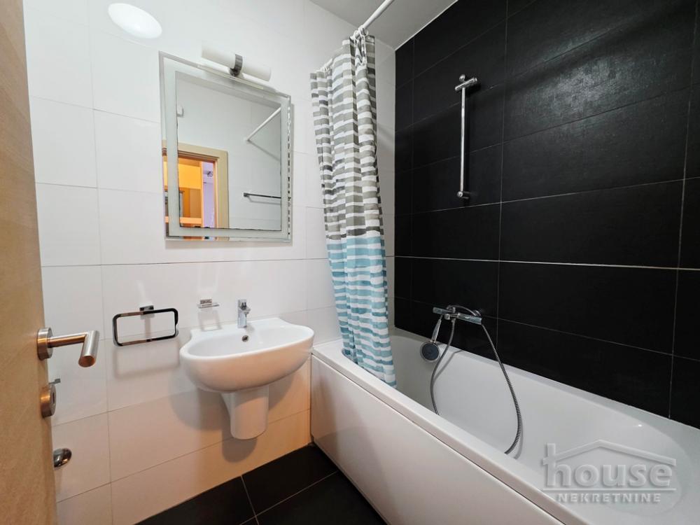 Slika 10 - Stan,NOVI SAD,BULEVAR EVROPE,kv: 42.00, € 140000, ID: 1065485