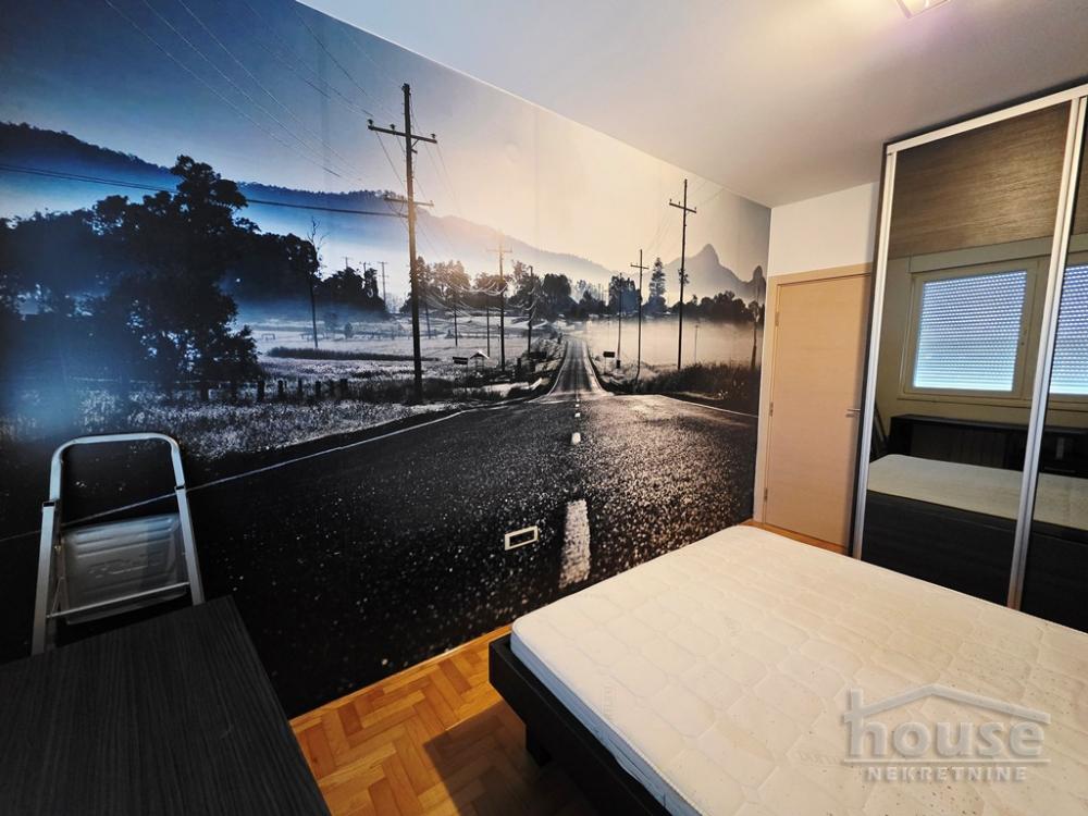 Slika 9 - Stan,NOVI SAD,BULEVAR EVROPE,kv: 42.00, € 140000, ID: 1065485