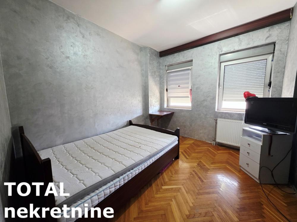 Slika 8 - Stan,NOVI SAD,SALAJKA,kv: 61.00, € 165000, ID: 1102570