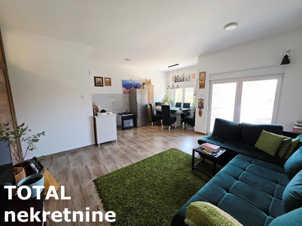 Slika 1 - Stan,NOVI SAD,KLISA,kv: 70.00, € 150000, ID: 1102569