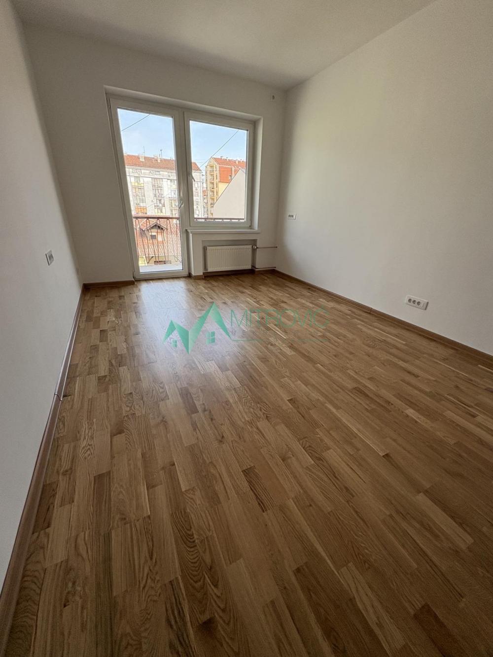 Slika 1 - Fenomenalan, kompletno renoviran dvoiposoban stan-Grbavica- izuzetna ponuda 