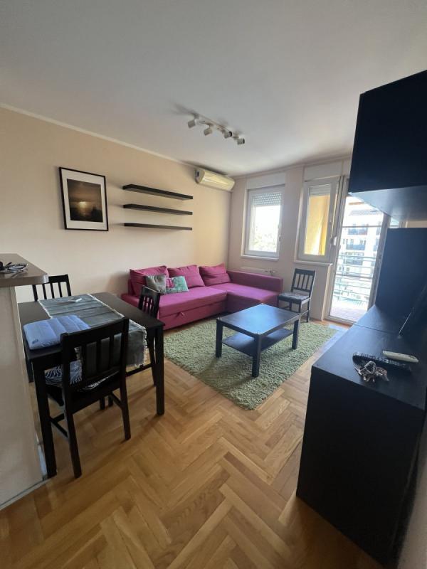 Glavna slika -Stan,NOVI SAD,PODBARA,kv: 40.00, € 123600, ID: 1059376
