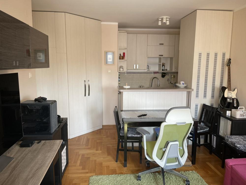 Slika 3 - Stan,NOVI SAD,PODBARA,kv: 40.00, € 123600, ID: 1059376