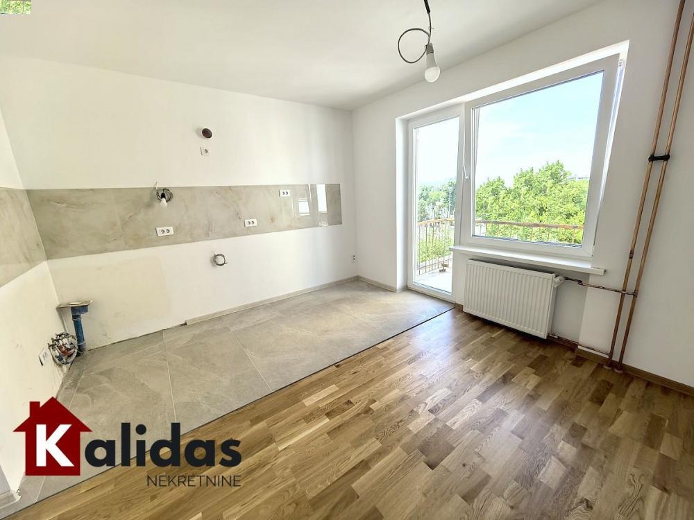 Slika 9 - Stan,NOVI SAD,GRBAVICA,kv: 60, € 175000, ID: 1008747