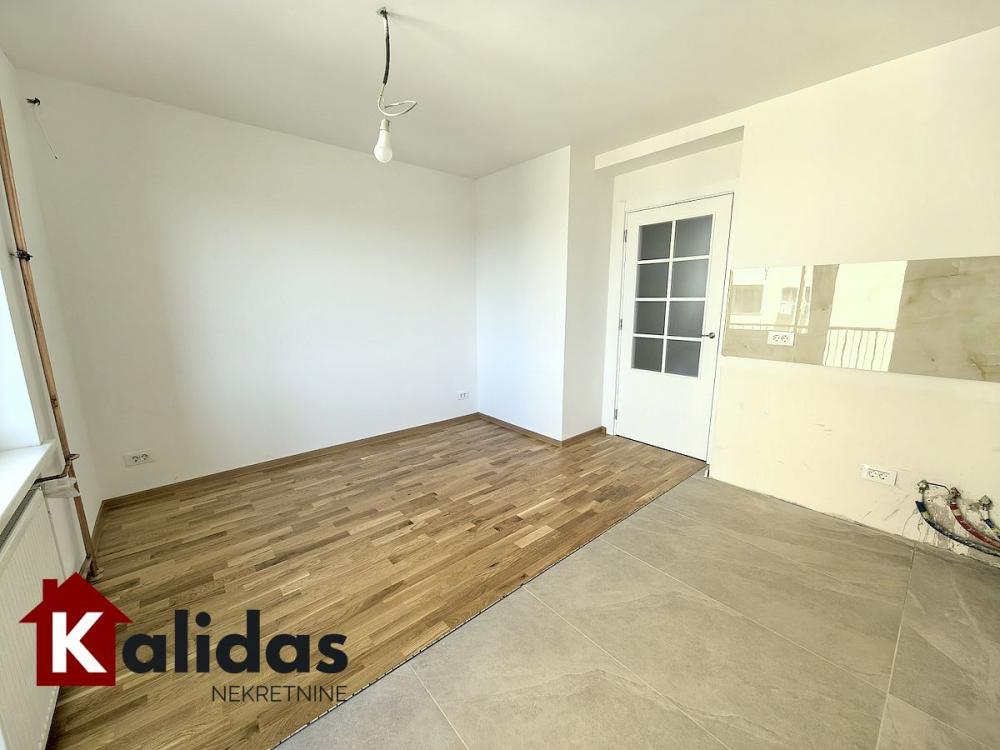 Slika 7 - Stan,NOVI SAD,GRBAVICA,kv: 60, € 175000, ID: 1008747