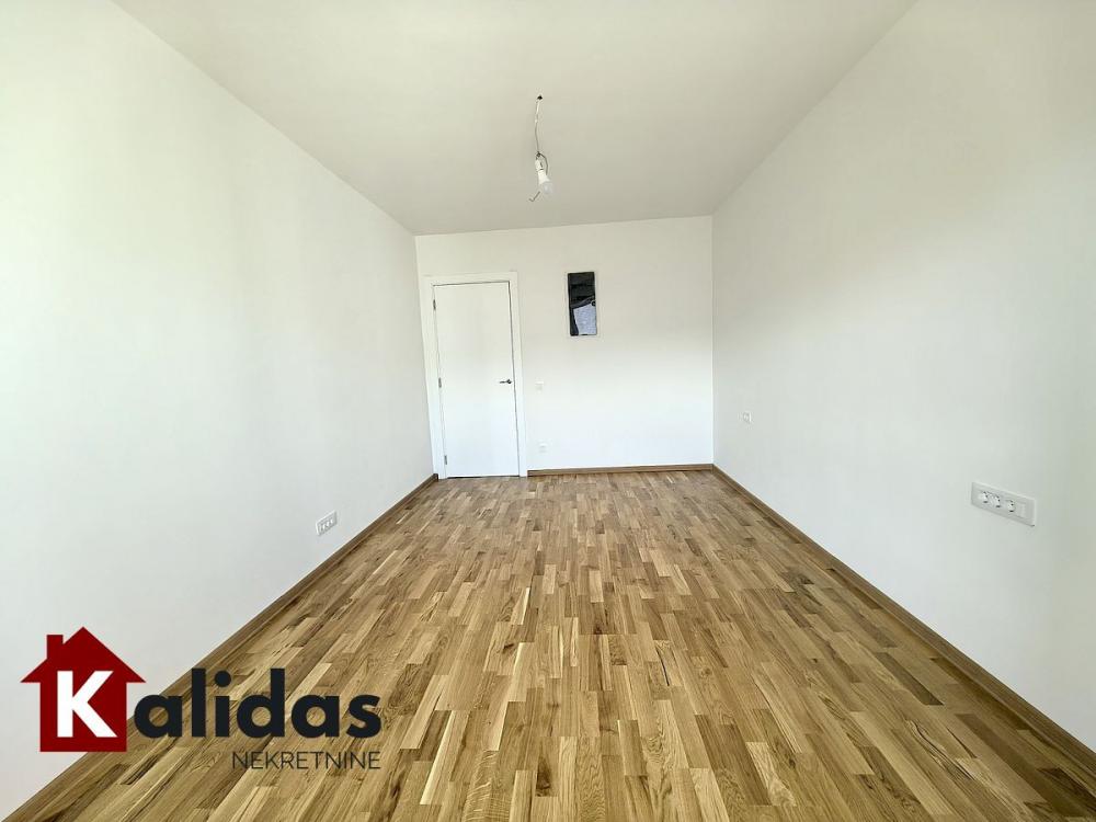 Slika 4 - Stan,NOVI SAD,GRBAVICA,kv: 60, € 175000, ID: 1008747