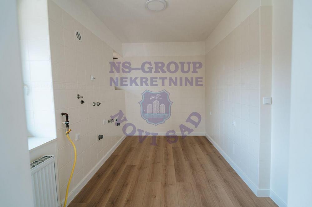 Slika 4 - Trosoban, 74m2, Petrovaradin Novi Sad, sa terasom