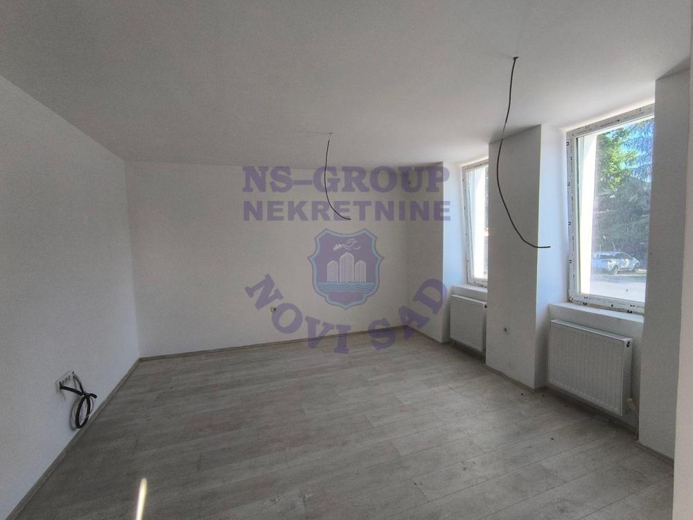 Glavna slika -Odlican dvosoban stan na ulazu u Futog!