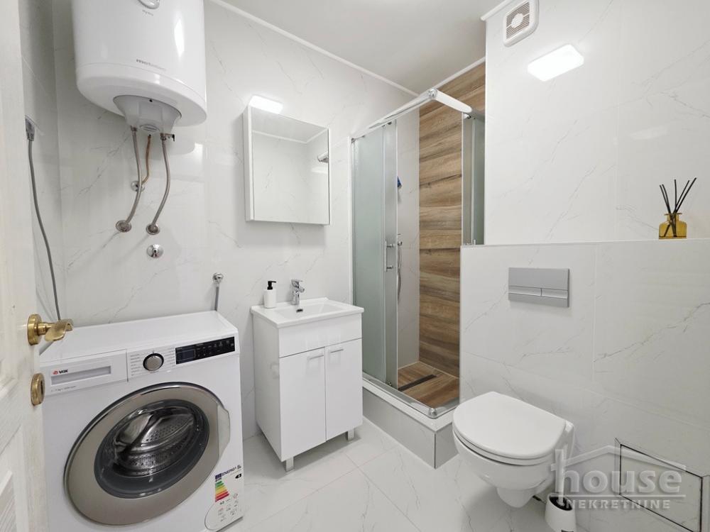 Slika 10 - Stan,NOVI SAD,BULEVAR,kv: 41.00, € 155500, ID: 1065647