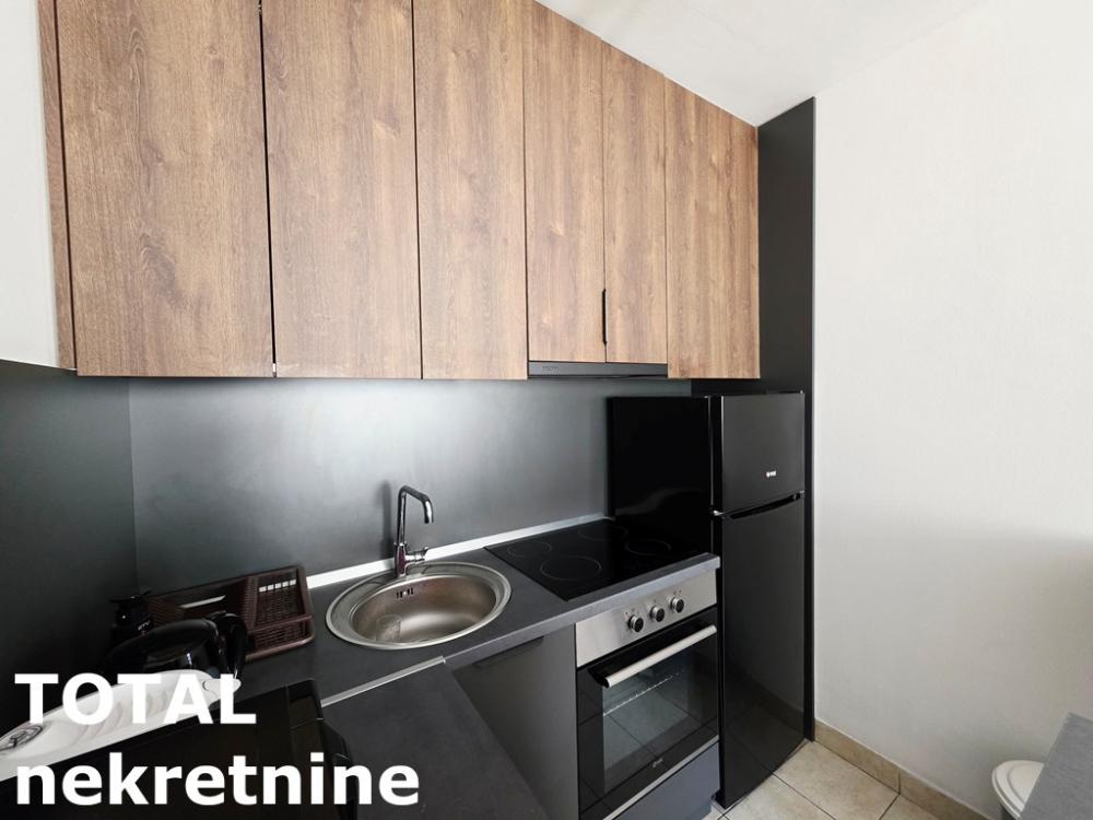 Slika 6 - Stan,NOVI SAD,BULEVAR,kv: 41.00, € 155500, ID: 1102495