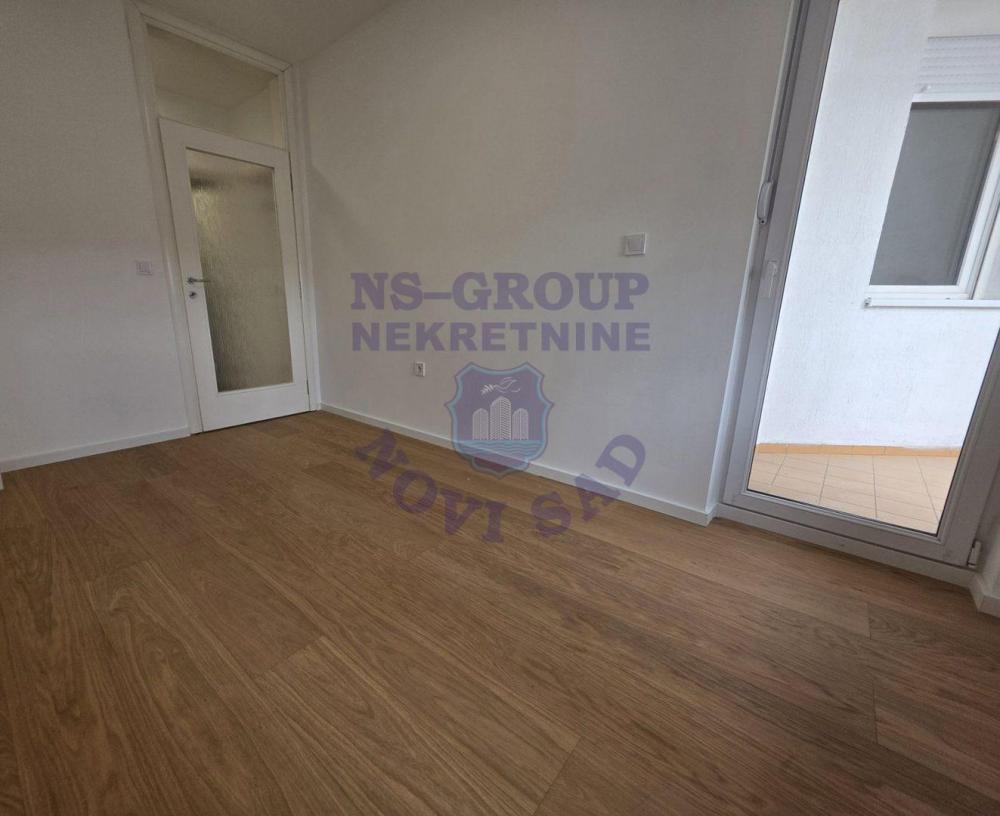 Slika 7 - Jednoiposoban stan na Podbari!