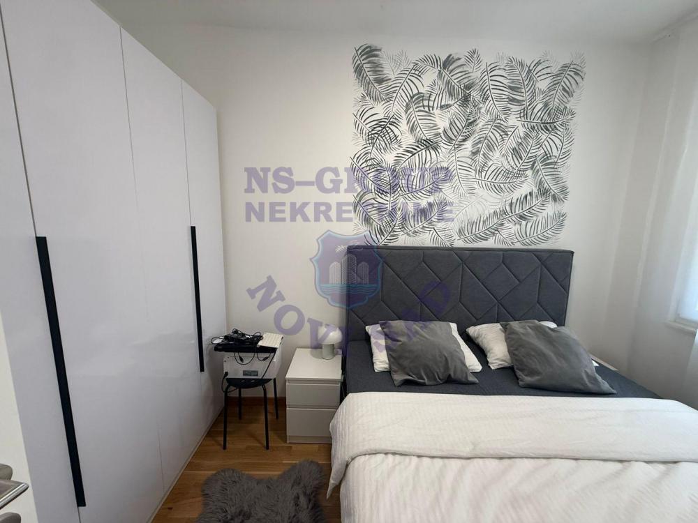 Slika 6 - Kompletno namešten jednoiposoban stan na Avijaciji! 