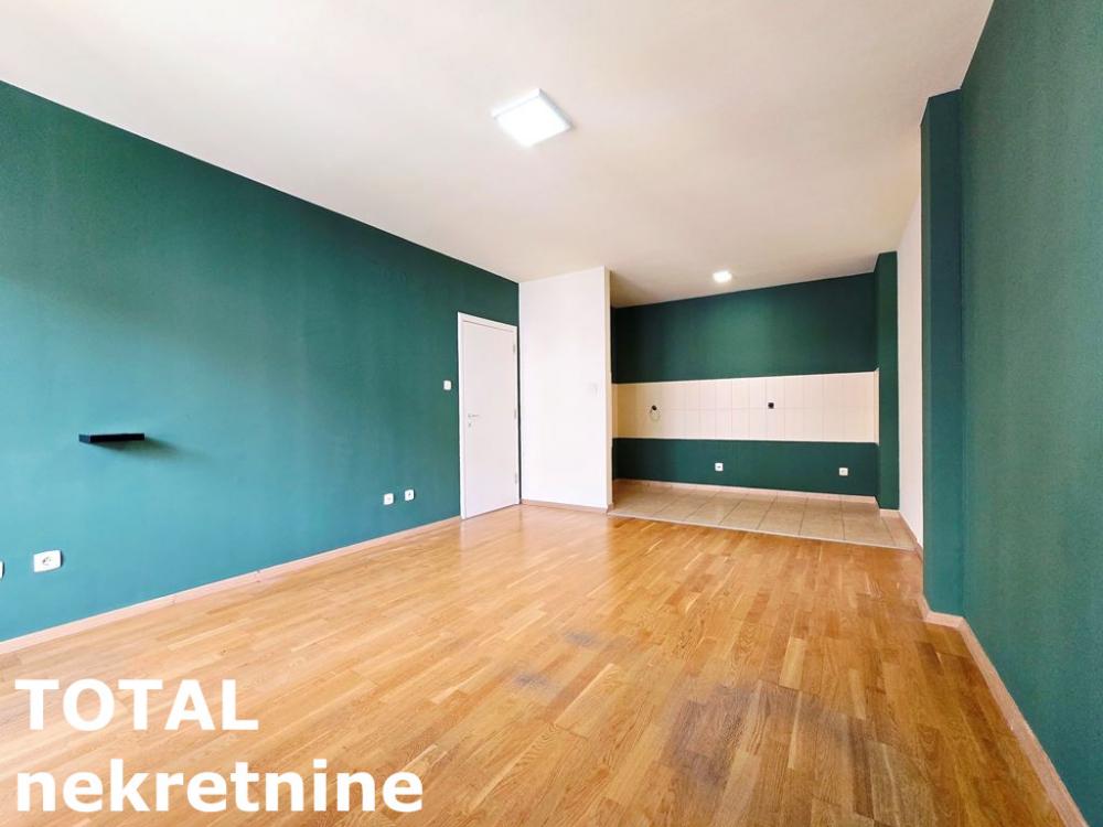 Slika 1 - Stan,NOVI SAD,NOVA DETELINARA,kv: 71.00, € 170400, ID: 1102581