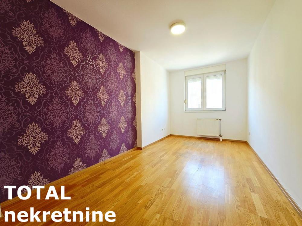 Slika 7 - Stan,NOVI SAD,NOVA DETELINARA,kv: 71.00, € 170400, ID: 1102581