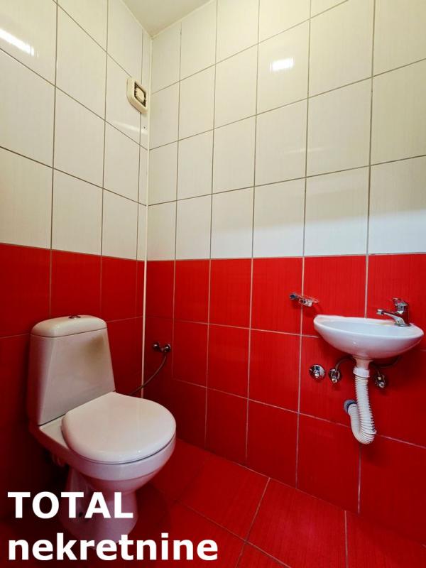 Slika 9 - Stan,NOVI SAD,NOVA DETELINARA,kv: 71.00, € 170400, ID: 1102581