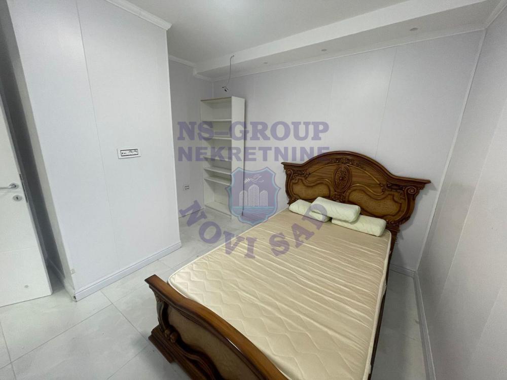 Slika 5 - Odlican dvoiposoban stan na Salajci!