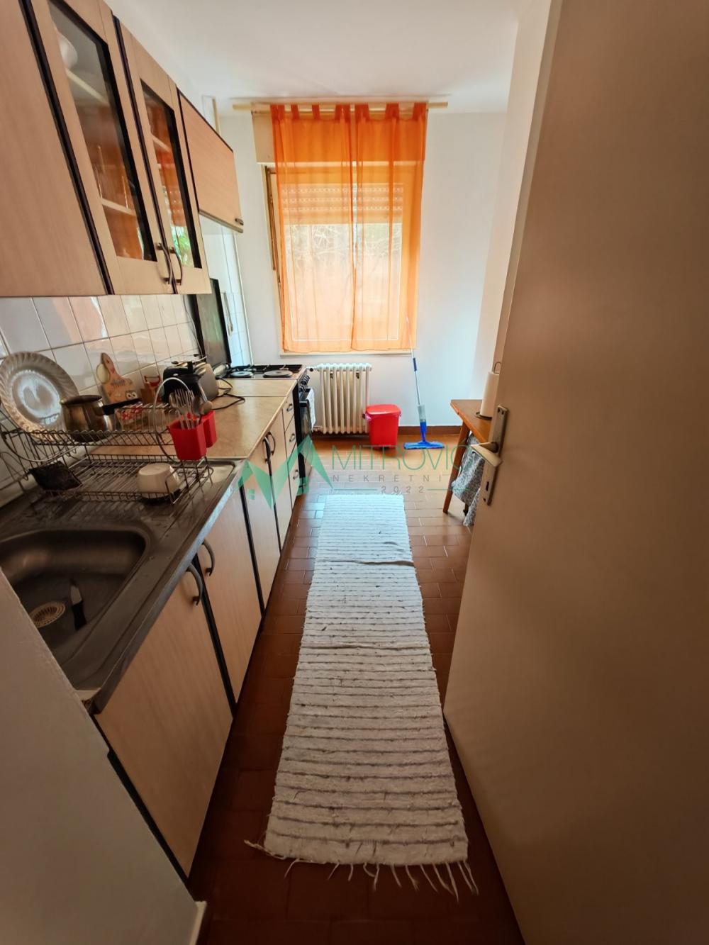 Slika 5 - Liman 4, trosoban stan. 80m2. 