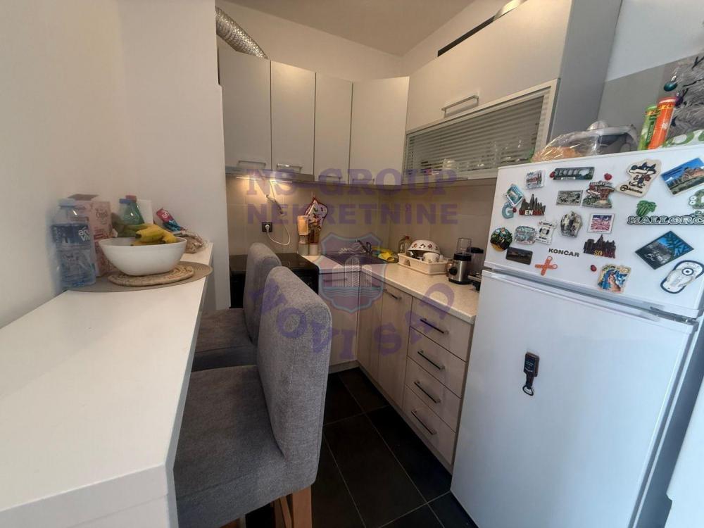 Slika 0 - Prodaja stana, 36m2, Adamovićevo naselje Novi Sad, sa terasom, ima lift