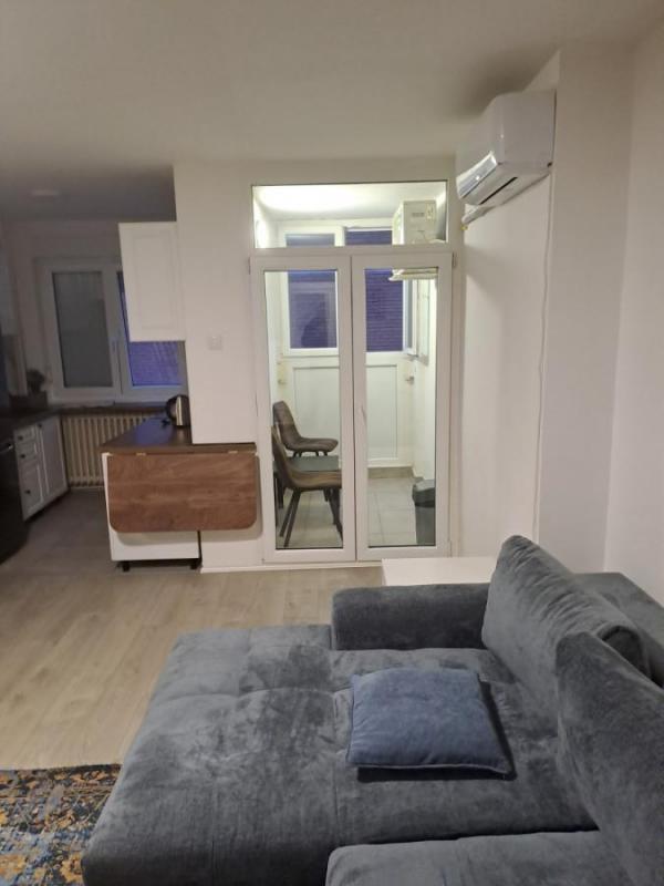 Slika 2 - Dvoiposoban stan na Novom Naselju