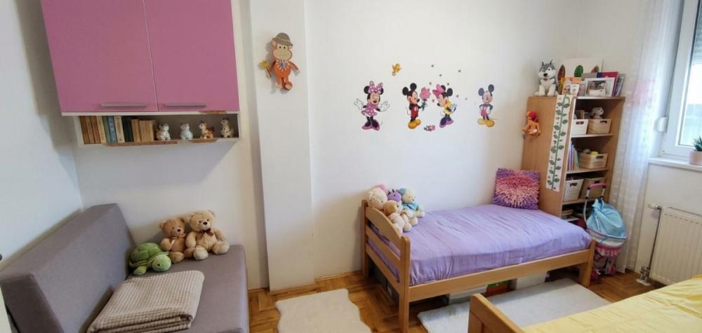 Slika 4 - Jednoiposoban stan, Petrovaradin