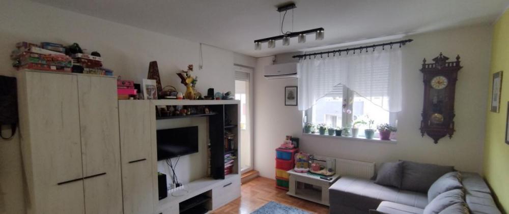 Slika 1 - Jednoiposoban stan, Petrovaradin