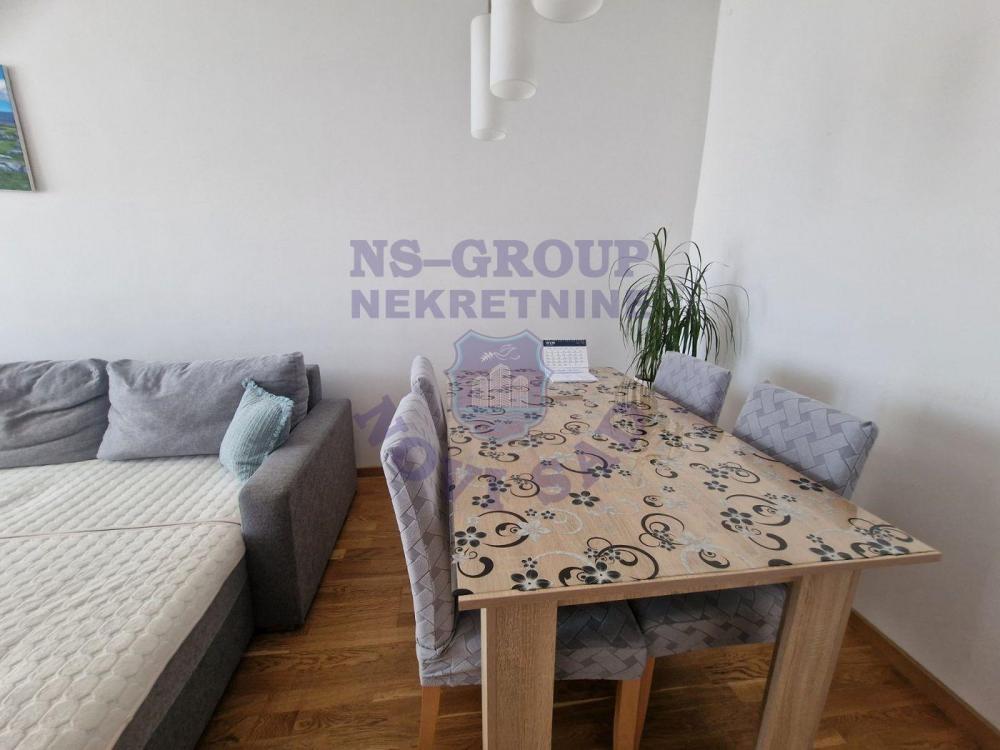 Slika 2 - Odlican jednoiposoban na Somborskom bulevaru!