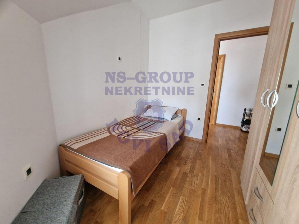 Slika 6 - Odlican jednoiposoban na Somborskom bulevaru!