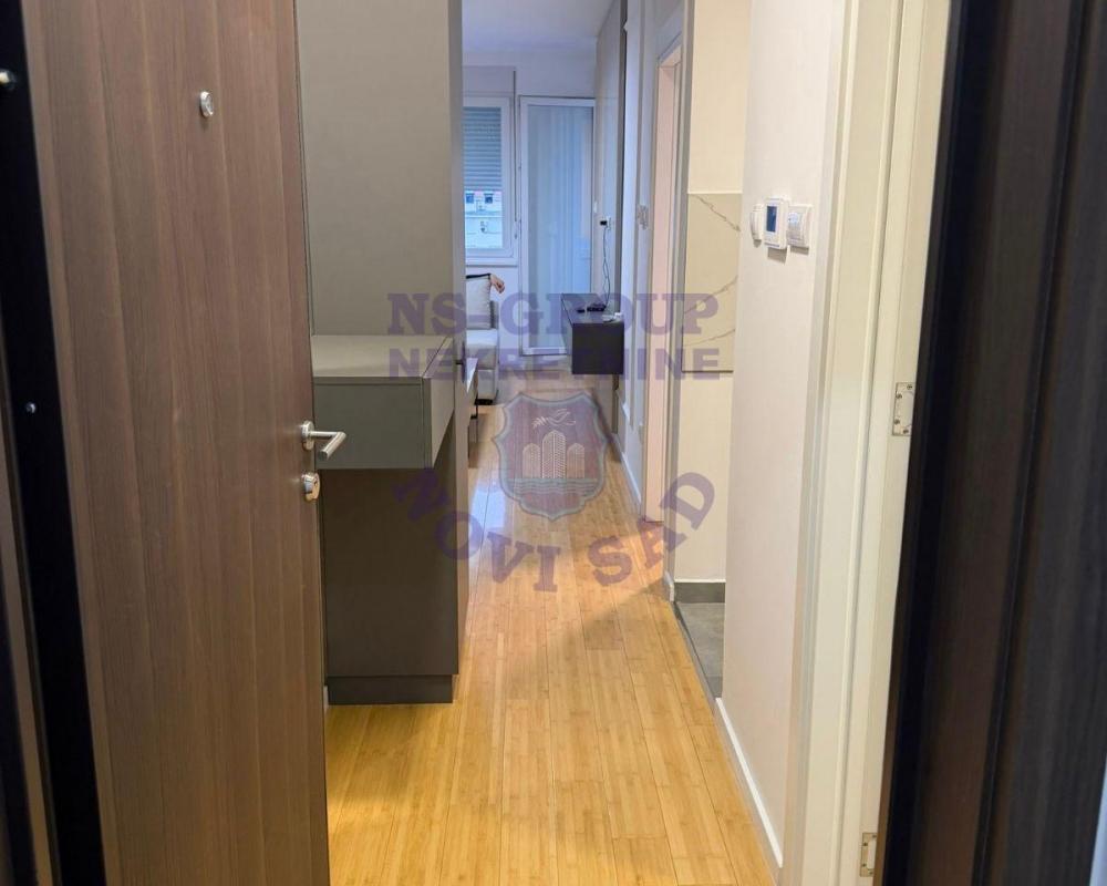 Slika 1 - Na prodaju dvosoban stan na novoj detelinari 