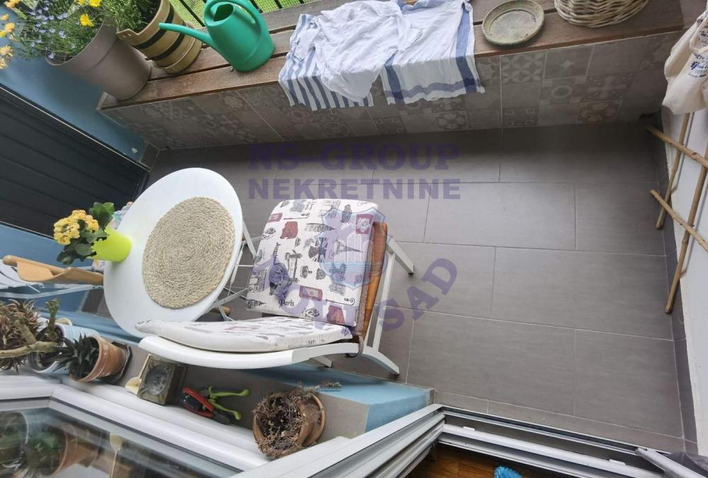 Slika 0 - Na prodaju dvosoban stan na Limanu 4