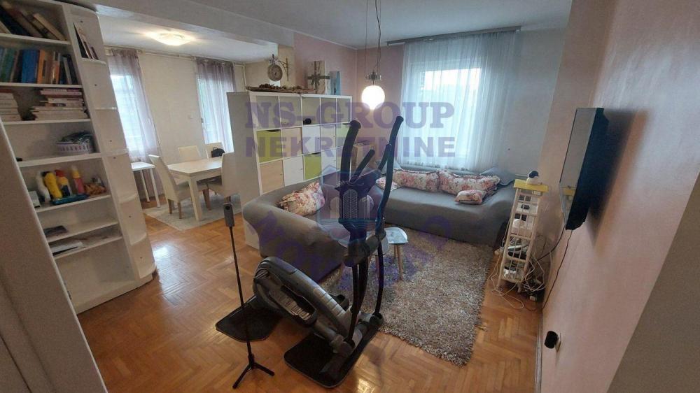 Slika 4 - Na prodaju duplex na Spcijalnom