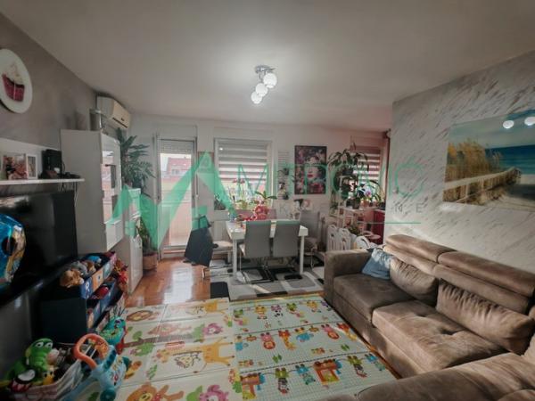 Slika 2 - Prodaje se prelep dvoiposoban stan na Grbavici od 62m2 sa pa