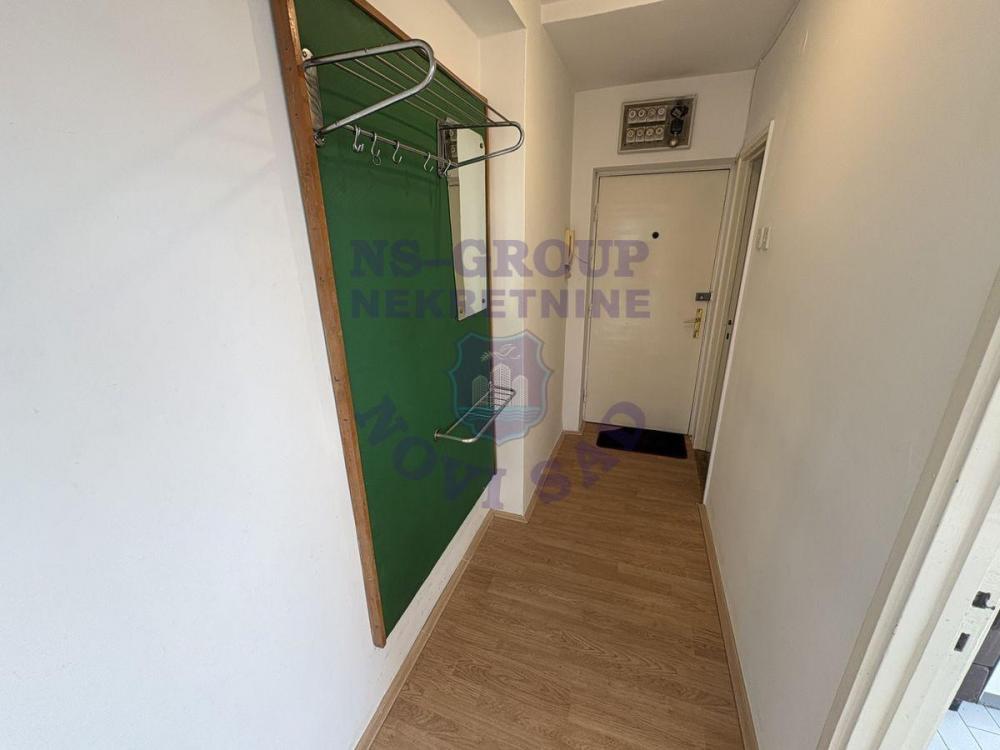 Slika 7 - Odličan trosoban stan na Limanu 1