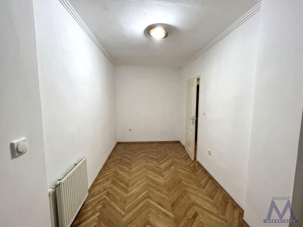 Slika 7 - Stan,NOVI SAD,GRBAVICA,kv: 60, € 190500, ID: 1019354