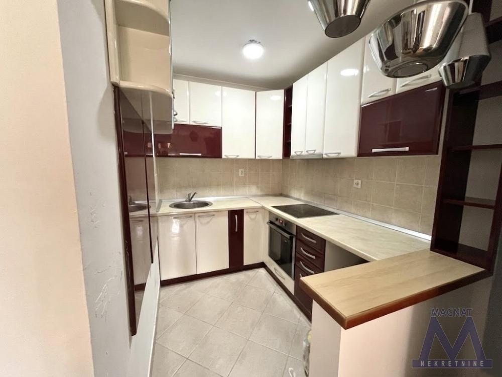 Slika 1 - Stan,NOVI SAD,GRBAVICA,kv: 60, € 190500, ID: 1019354