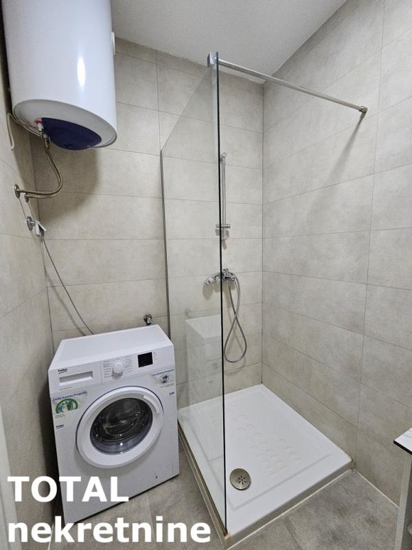 Slika 9 - Stan,PETROVARADIN,CENTAR,kv: 26.00, € 80000, ID: 1100056