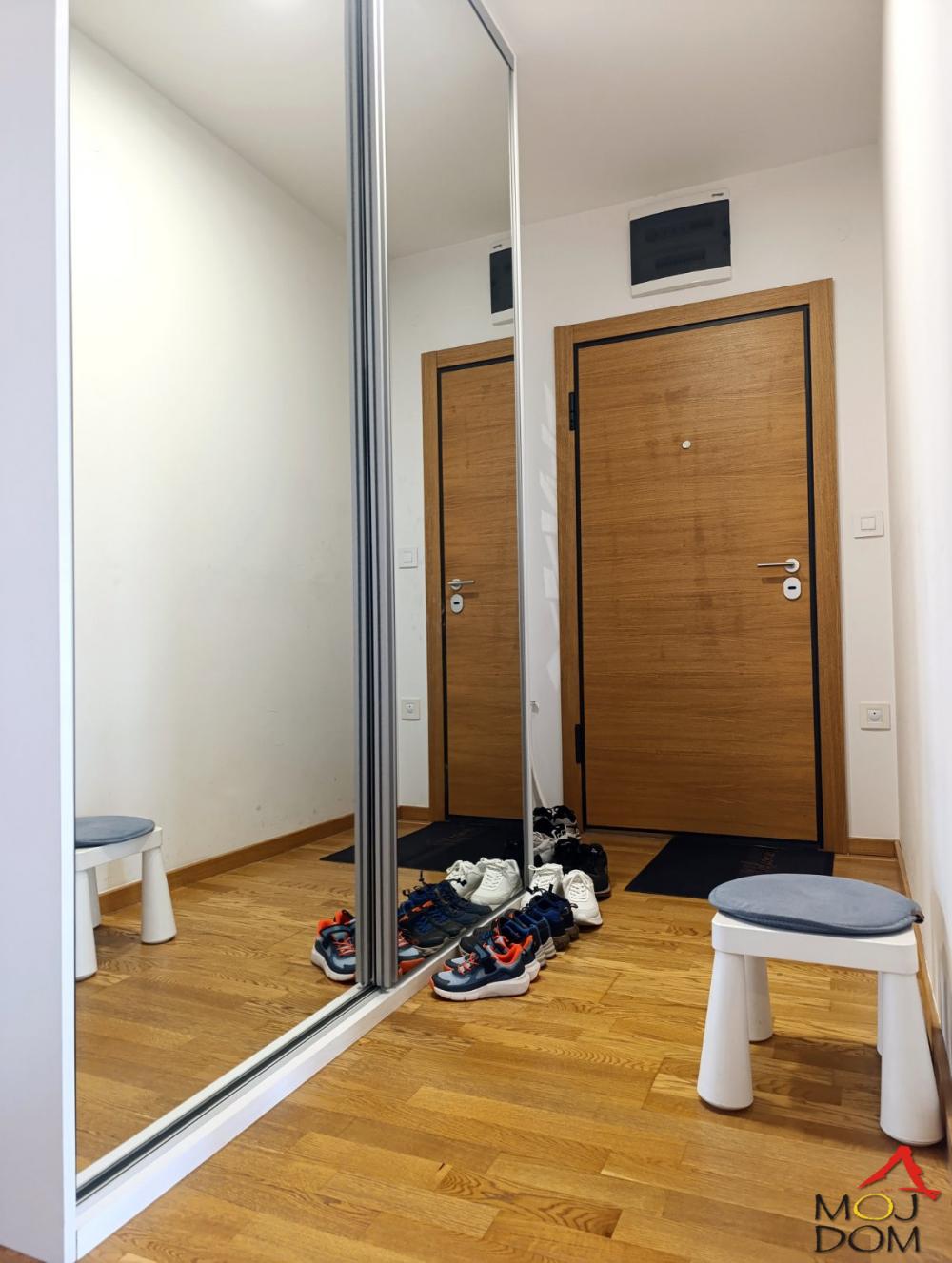 Slika 7 - Stan,NOVI SAD,SOMBORSKI BULEVAR,kv: 82, € 236900, ID: 1032176