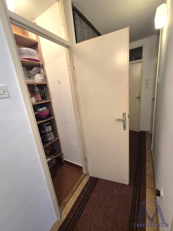 Slika 6 - Stan,NOVI SAD,LIMAN 4,kv: 80, € 195700, ID: 1019352