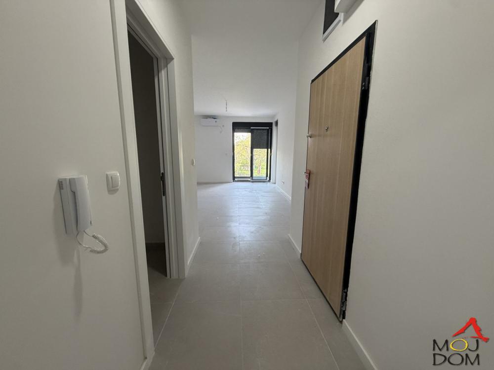 Slika 2 - Stan,NOVI SAD,TELEP,kv: 53, € 159900, ID: 1032165